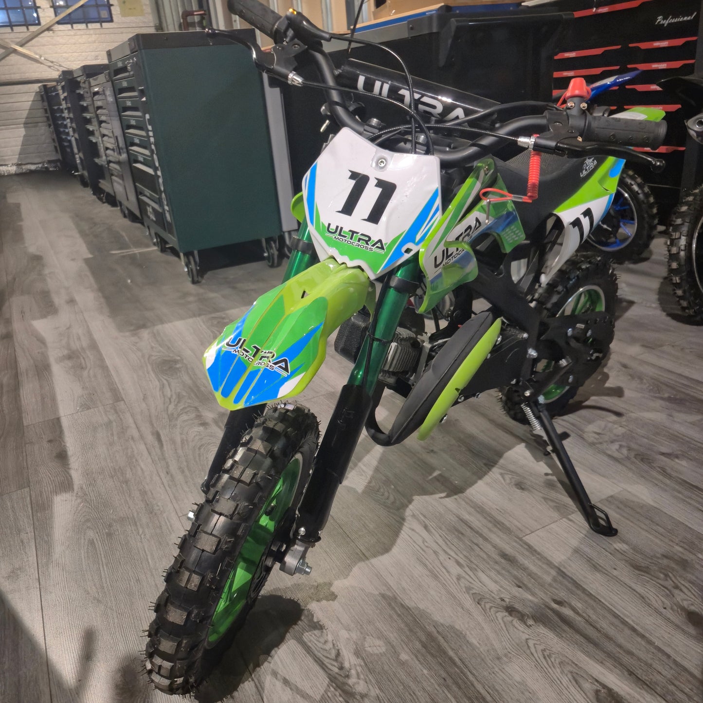 Ultramotorcross Kinder-Crosser 49CC 2-Takt mit Seilzugstarter – Neu im Karton